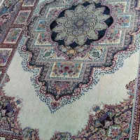 دو عدد فرش ۶متری ماشینی نو کرم خوش نقشه|فرش|نیشابور, بلوار گلها|دیوار