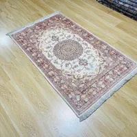 فرش تمام ابریشم قم دست بافت|فرش|تهران, سلسبیل جنوبی|دیوار