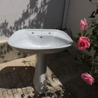 روشویی سرامیکی بزرگ