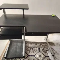 میز تحریر با صندلی مناسب برای کامپیوتر و لب تاپ