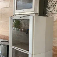 تلویزیون و میزتلویزیون LG