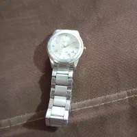 ساعت مچی فروشی سالم تماس بگیرید