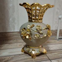 رو میزی طلایی