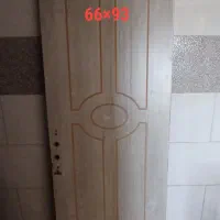 دوتا درب سرویس و حمام
