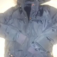 پوشاک در حد نو|لباس|رشت, دیانتی|دیوار