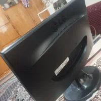 مانیتور سامسونگ در حد