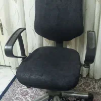 صندلی کامپیوتر کاملا سالم