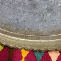 مجمعه مسی قدیمی|کلکسیون اشیاء عتیقه|قم, سرحوض|دیوار