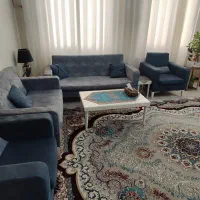 یک دست مبل ۷نفره و یک دست ناهارخوری ۴نفره|مبلمان خانگی و میز عسلی|تهران, قزل قلعه|دیوار