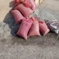 70 تن سنگ و پوکه و دو تن ماسه و آجر