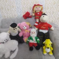 تعدادی عروسک