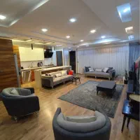 ۷۷متر۲خواب_سالن پرده خور روبه افتاب_تاپ لوکیشن
