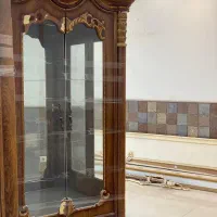 ویترین.بوفه کریستال یک میز نهارخوری۱۲نفره