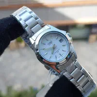 ساعت مچی casio زنانه ریز صفحه رنگبندی خاص و خفن|ساعت|همدان, |دیوار