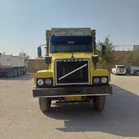 ولو|خودرو سنگین|برخوار, |دیوار