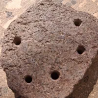 فروش دوقطبی سنگ مناسک زیارتی باستان