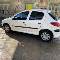 ۲۰۶ مدل ۸۹ در حد خشک