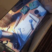 تلویزیون 50اینچ سامسونگ نونو پلاستیک فابریکی داره