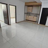 واحد ۸۰ متری تجاری دو خوابه بسیار تمیز