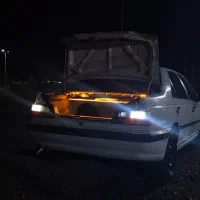 چراغ بالا سفید