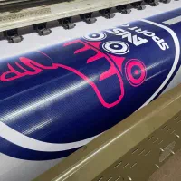 اپراتور دستگاه چاپ بنر و کارگر اشنا به کامپیوتر