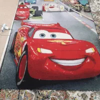 فرش بچگانه مکویین سالم وتمیز