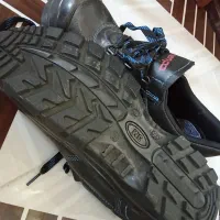 کفش ایمنی|کیف، کفش، کمربند|سرپل ذهاب, |دیوار