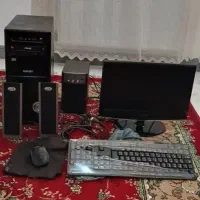 فروش کامپیوتر کامل با لوازم جانبی