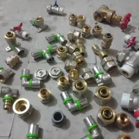 تعدادی شیرآلات و اتصالات پکیج|آبگرمکن، پکیج، شوفاژ|خرمآباد, |دیوار