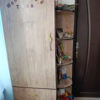 تخت وکمد