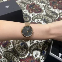 ساعت مچی عقربه ای زنانه لاکسمی