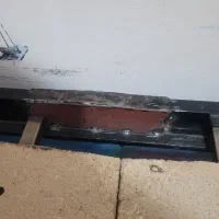 تخت یه نفره بدون تشک همراه با کفی چوبی|تخت و سرویس خواب|اراک, |دیوار