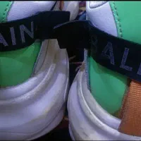 کفش خارجی   بندش کشیده|کیف، کفش، کمربند|بیرجند, |دیوار