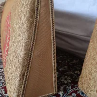 یک جفت پشتی|پشتی|بروجرد, |دیوار