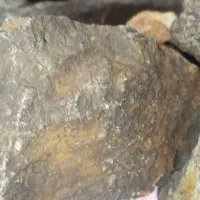 سنگهای زیبا با درخشش زیبا حالت اکلیلی|جواهرات|تهران, بروجردی|دیوار