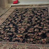 فروش دو تخته فرش ۹ متری گل برجسته آکبند داخل کاور