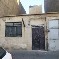 ملک کلنگی دو قواره چسبیده بهم 120متر