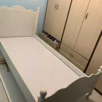 تخت سفید نوجوان ۲متر در ۱۱۰