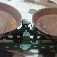ترازو کپه ایی|کلکسیون اشیاء عتیقه|آران و بیدگل, |دیوار