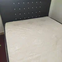 تخت دو نفره