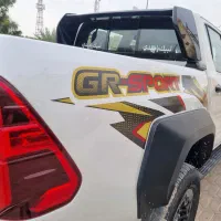 تویوتا هایلوکس جی آر