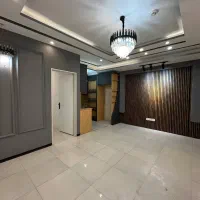 44متری /آسانسور/سند تک برگ /رو به نما نورگیر