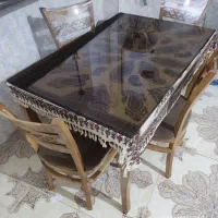 میز نهار خوری چهار نفره