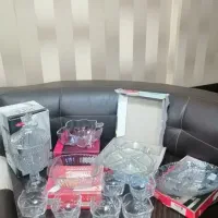 تعدادی طروف بذیرایی