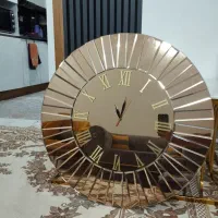 ساعت   آیینه ای  خورشیدی