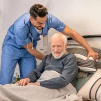 پرستار سالمند پرستاری کودک