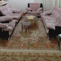 مبل به همراه عسلی