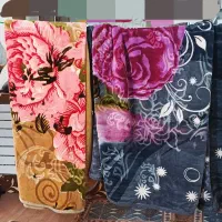 پتو گلبافت دونفره درجه۱ ودرجه ۲ ونوزاد گل برجسته|رختخواب، بالش، پتو|لردگان, |دیوار