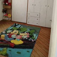 موکت و فرش اتاق و گلیم اشپزخانه