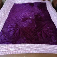 لحاف مخملی دونفره مناسب برای روی تخت  بسیار نو